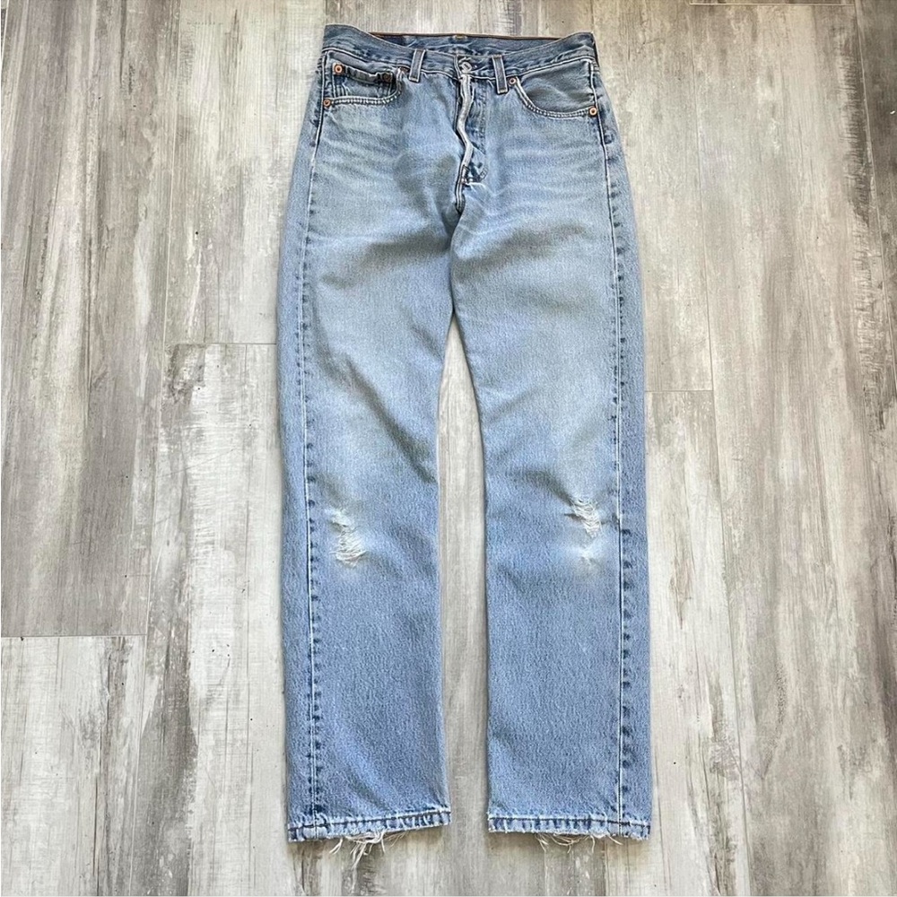 Vintage 90’s Levi’s 501 Made in USA Denim Student Fit Jeans
